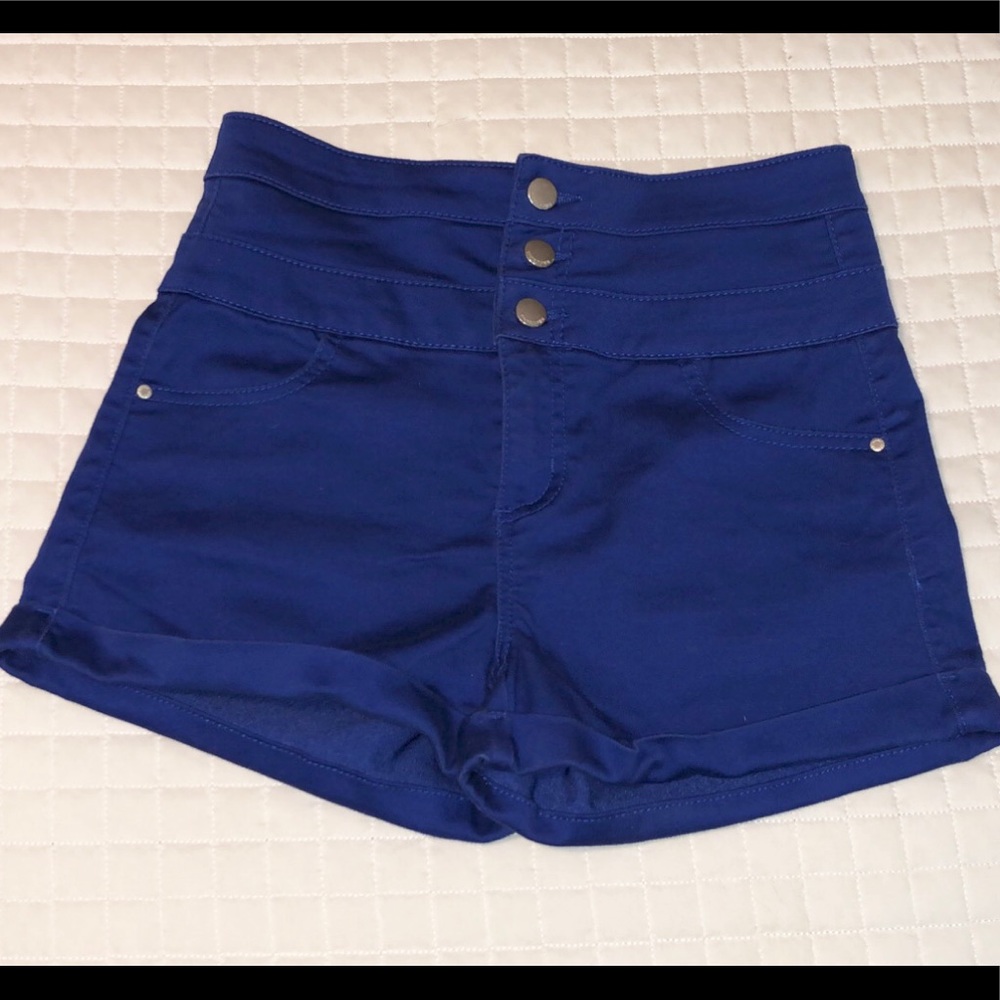 High-waisted shorts